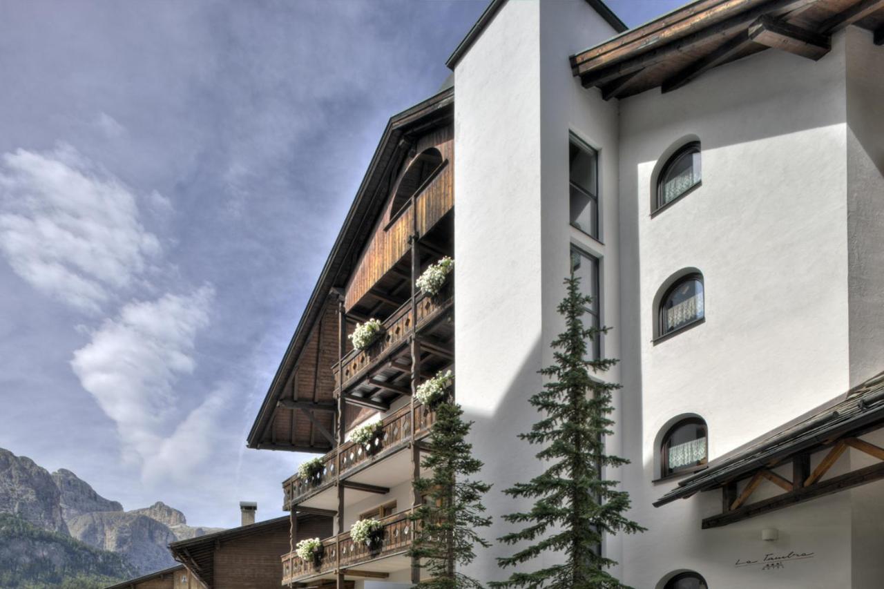 Hotel La Tambra กอร์วารา อิน บาเดีย ภายนอก รูปภาพ